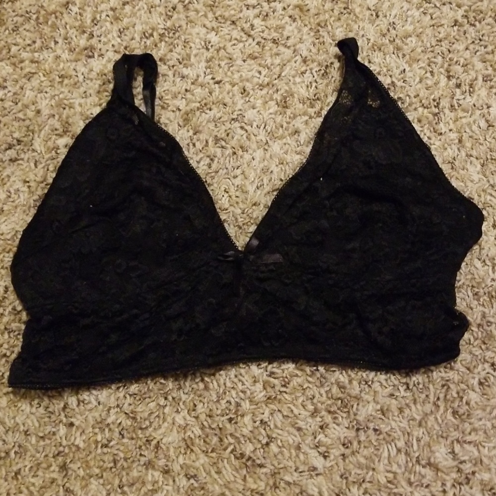 Super cute lightweight bralette